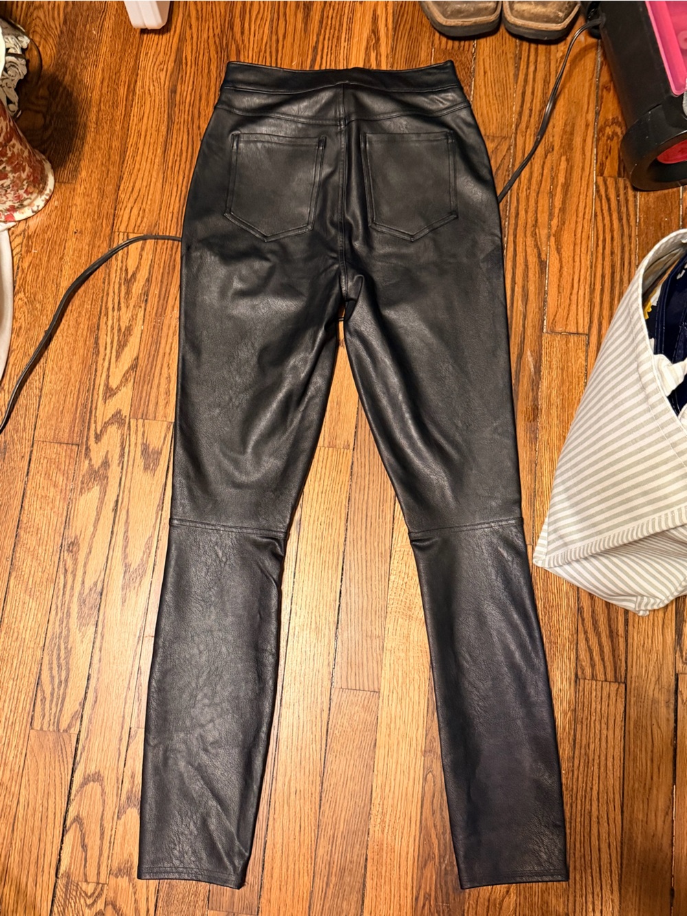 Spanx Faux Leather High Rise Pull On Skinny Leggings Black Women’s Size XS